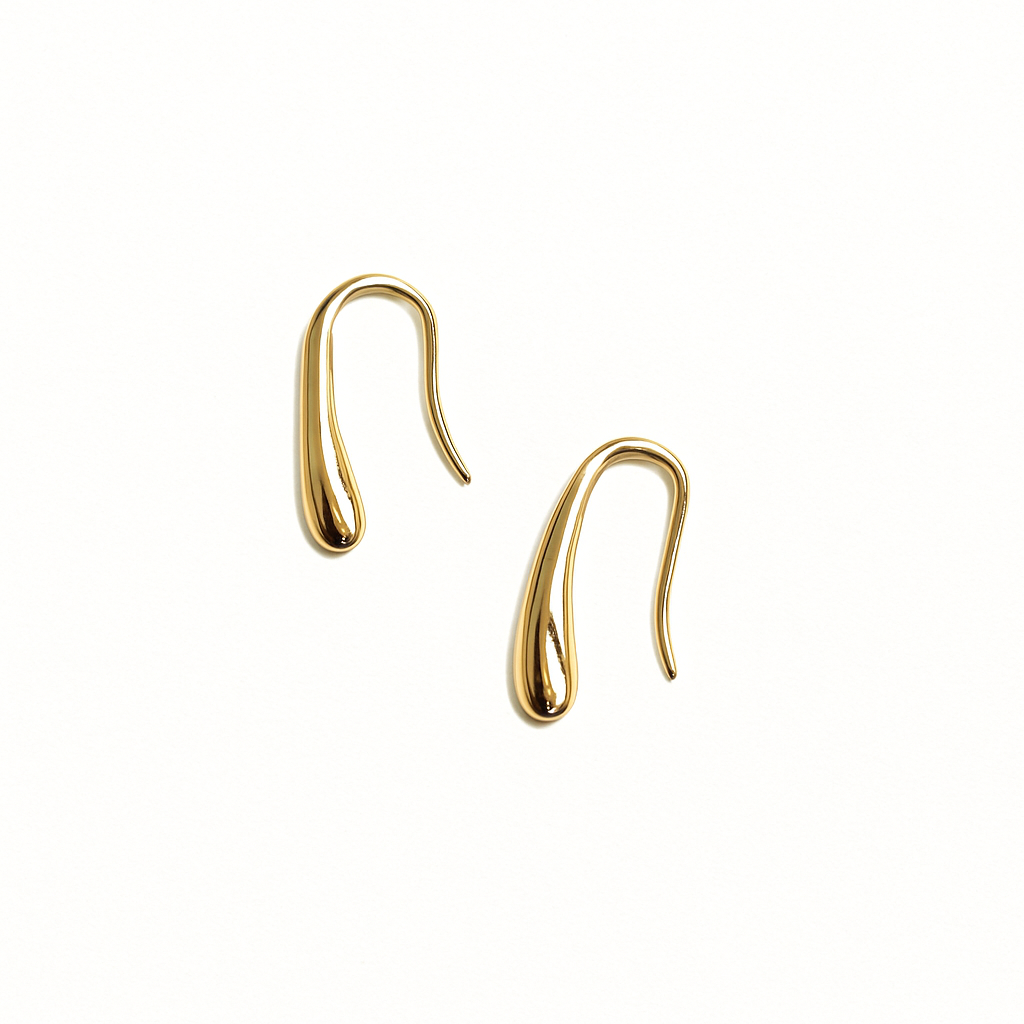 Véraine Signature Drop Earrings – 925 Sterling Silver